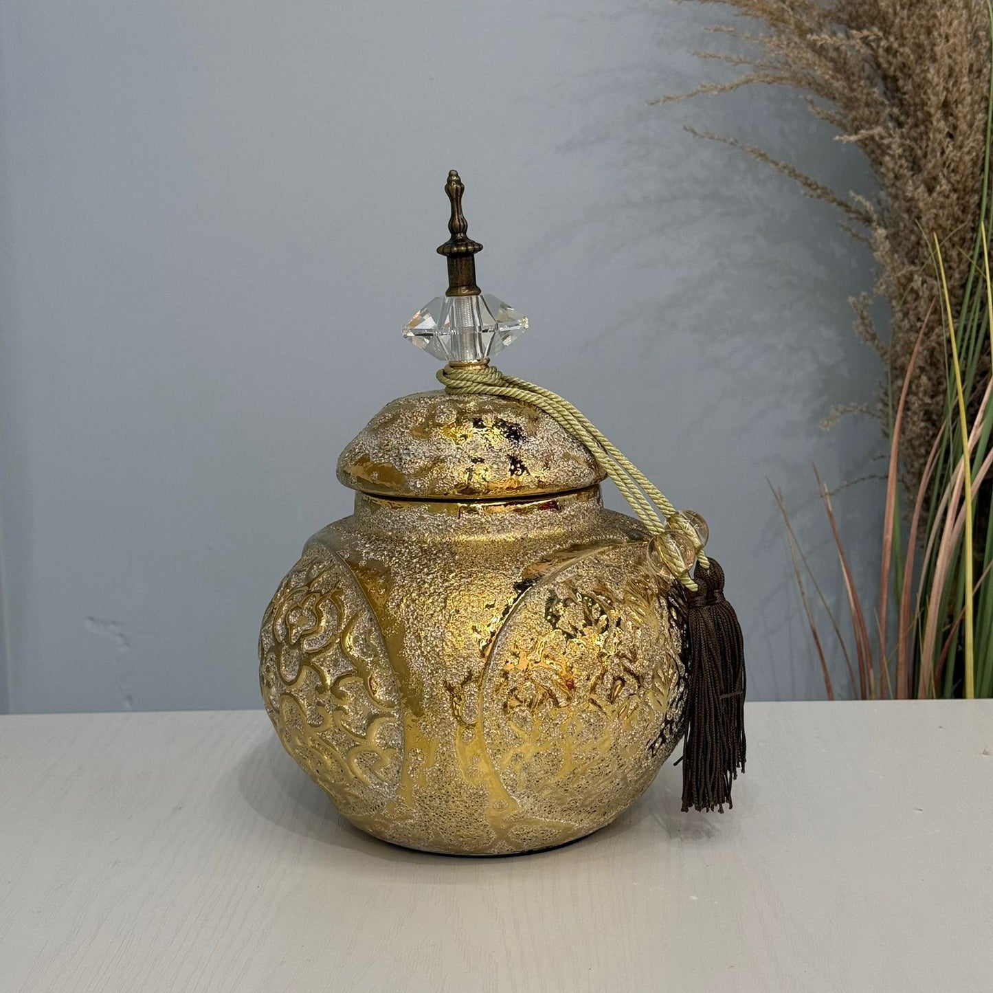 Decorative Golden Accent Vase Jars
