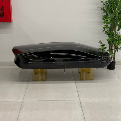 سندوقی بارهەڵگری سەربانی ئۆتۆمبێلی توێکڵی ڕەق – ڕەش بریقەدار