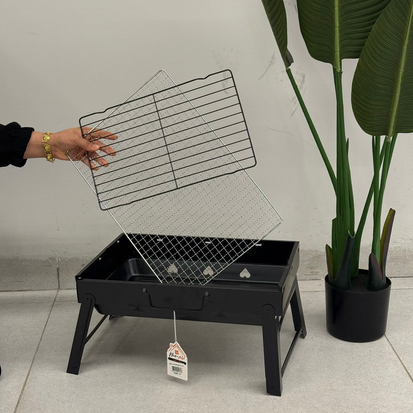 Compact Foldable Barbecue Grill – Silver & Black