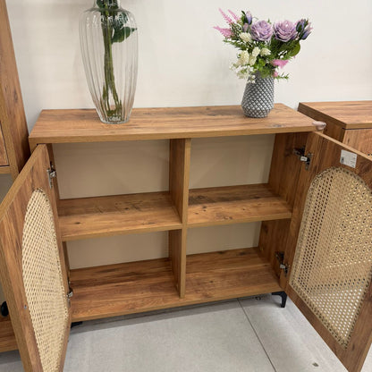 خزانة تخزين متعددة الأغراض من خشب الروطان الطبيعي ببابين وثلاثة أبواب