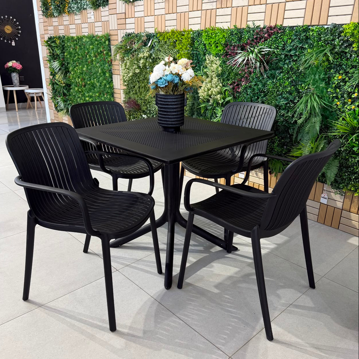 Modern Outdoor Dining Table & Chair Set - Black