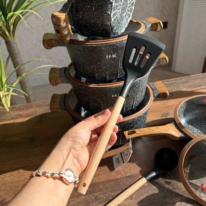 Luxury Non-Stick Cookware Set With Wooden-look handles