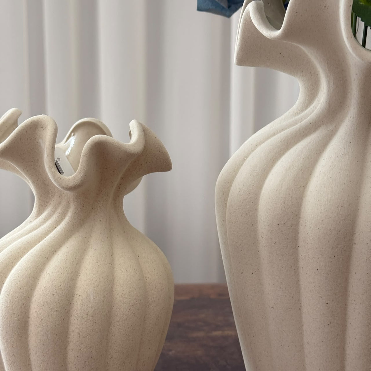 Velora Crest Vases