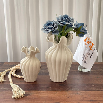 Velora Crest Vases