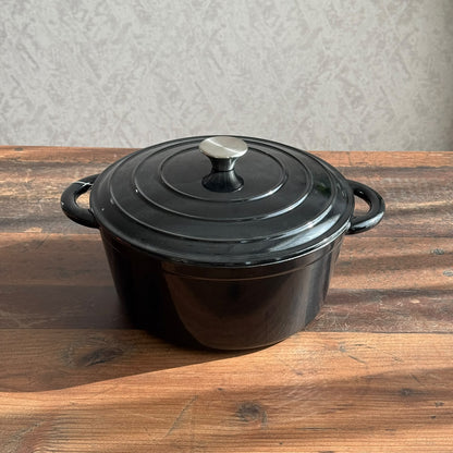 Enamel Cast Iron Dutch Oven Pot with Self-Basting Lid