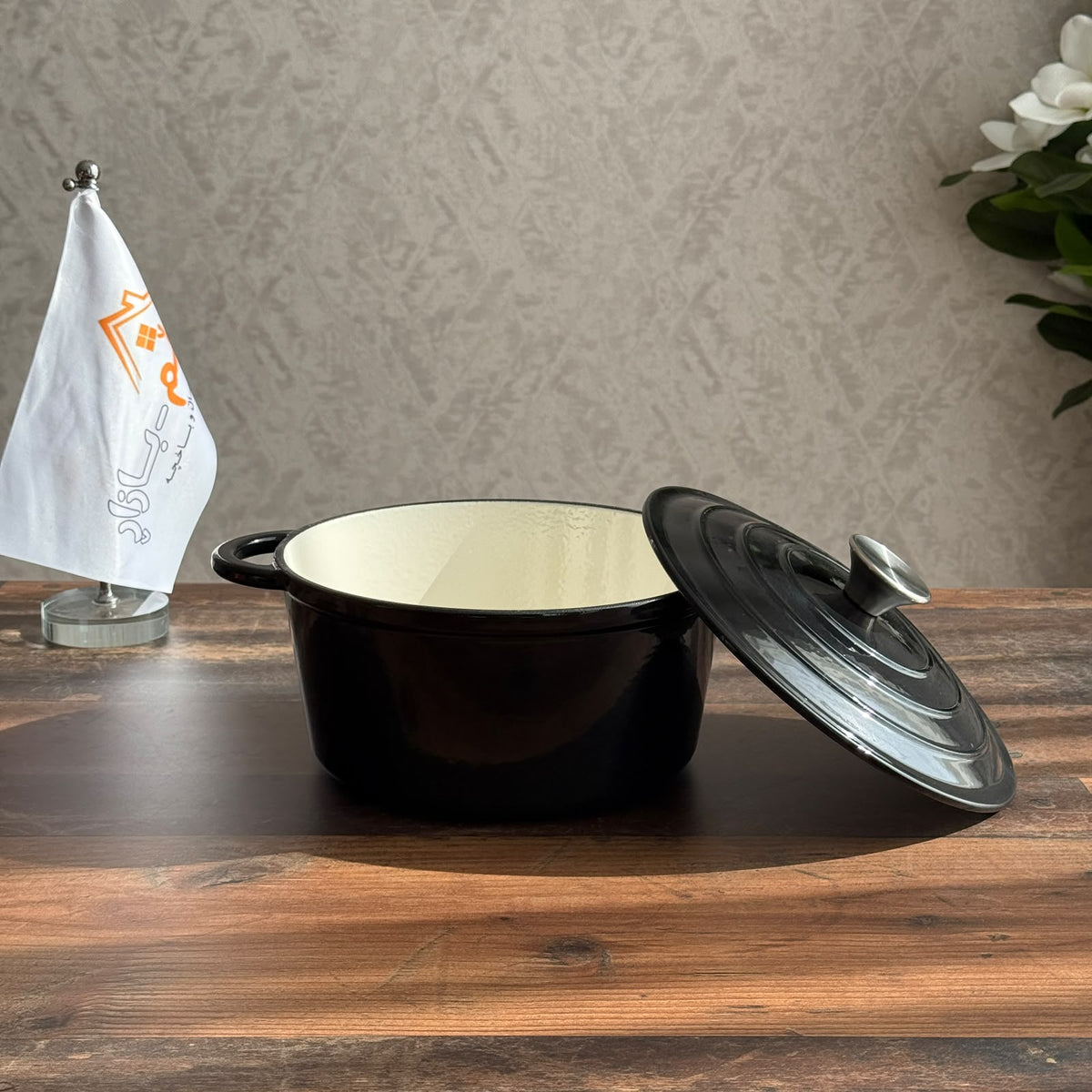 Enamel Cast Iron Dutch Oven Pot with Self-Basting Lid