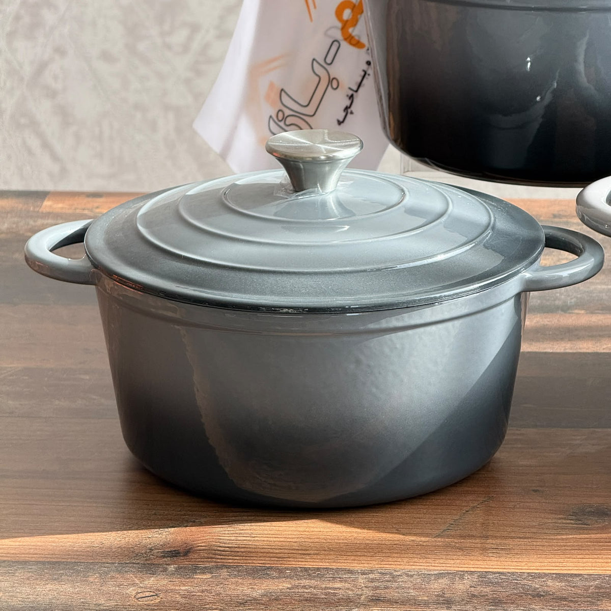 Enamel Cast Iron Dutch Oven Pot with Self-Basting Lid