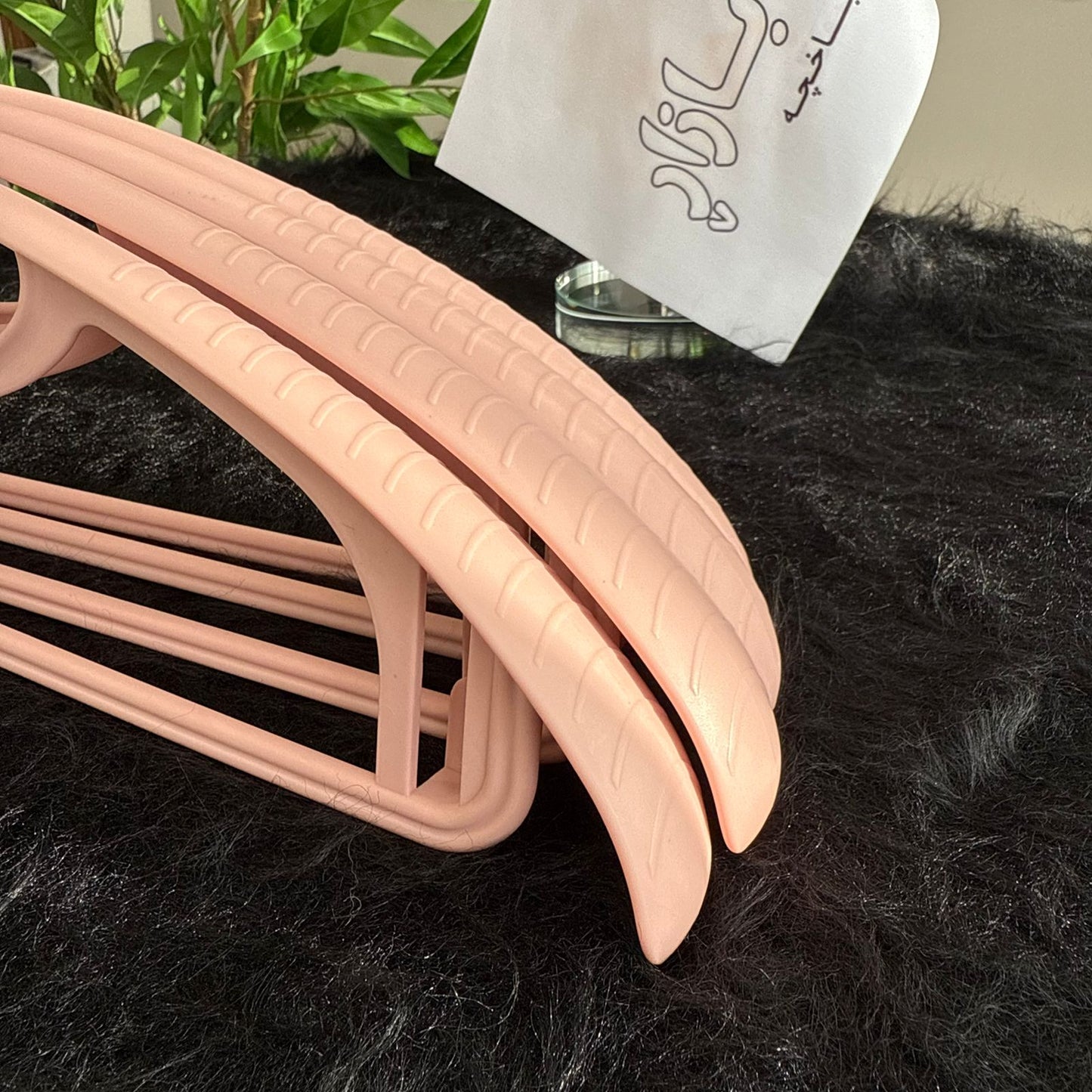 علّاقات ملابس بلاستيكية - طقم من 3 قطع