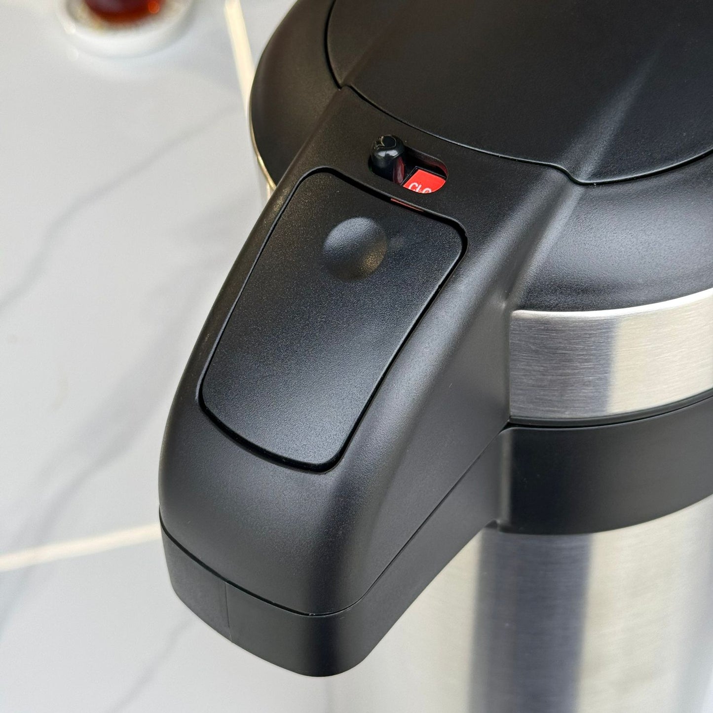 Elegant Insulated Coffee & Tea Server