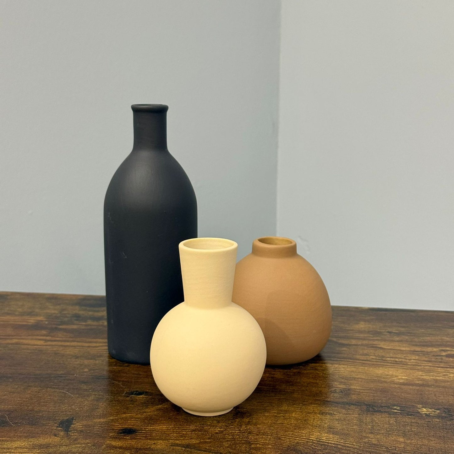 Elegant Vintage Vases - Set Of 3