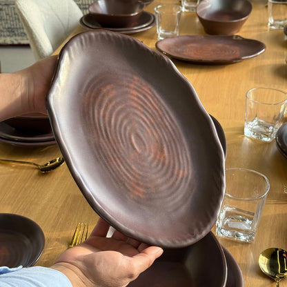 طقم أطباق عشاء أنيق وعصري من الميلامين