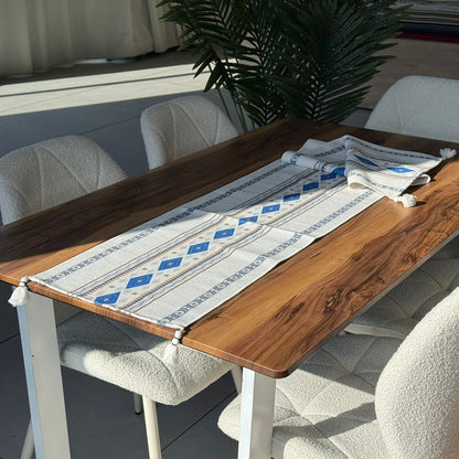 مفرش طاولة منسوج مزخرف مقاس 30 × 180 سم مع تفاصيل شرابة