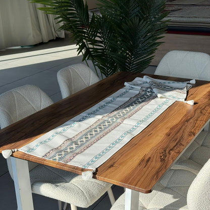 مفرش طاولة منسوج مزخرف مقاس 30 × 180 سم مع تفاصيل شرابة