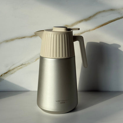 تەرموسی عەزلی نایاب