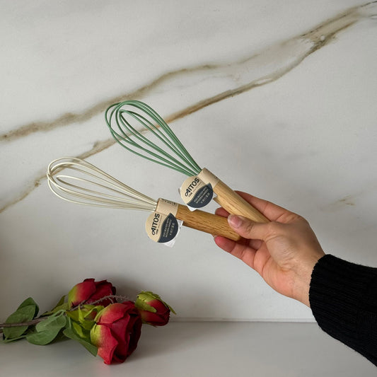 مخفقة سيليكون غير لاصقة بمقبض خشبي