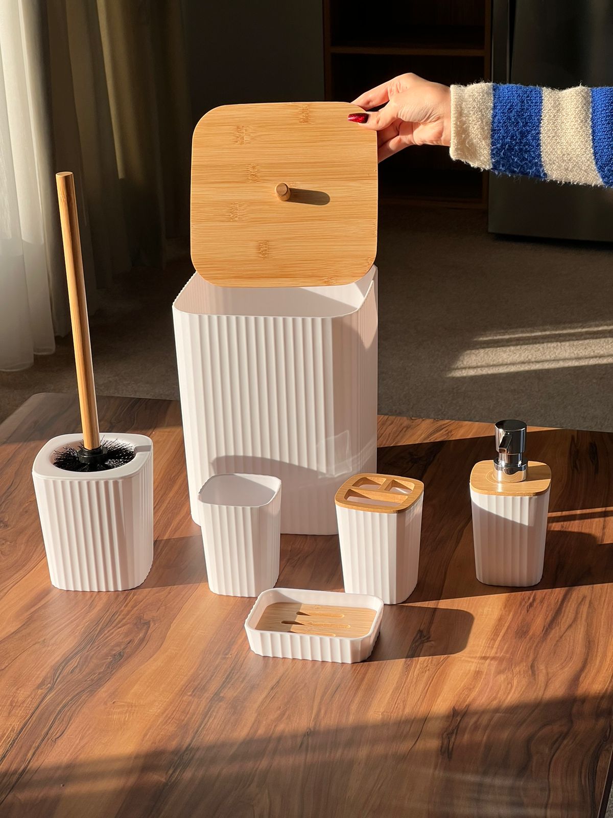 6 PCS Modern Bathroom Accessories Set
