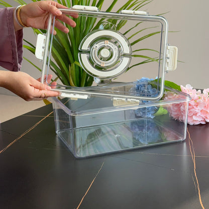 4-Piece Clear Airtight Food Storage Container Set - With Date Dial