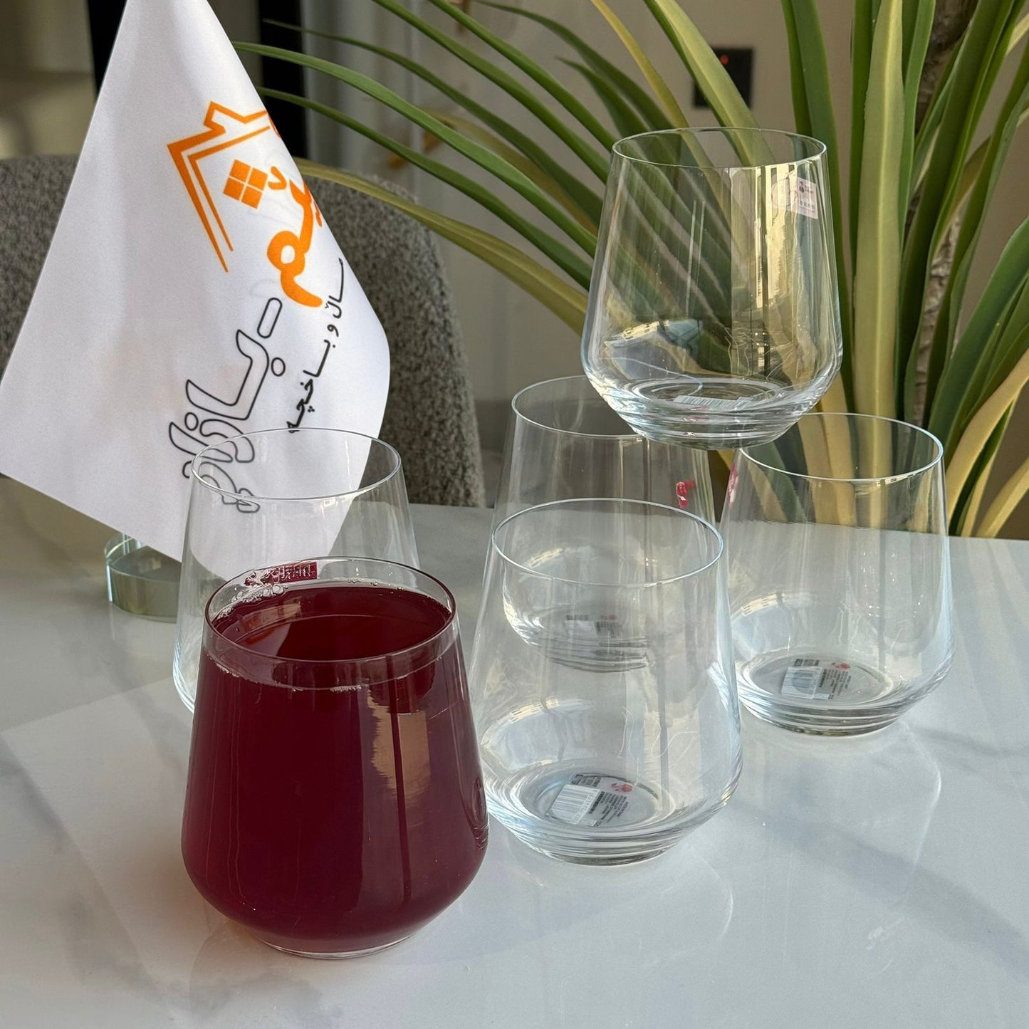 کۆکردنەوەی شووشەی مۆدێرن و ڕەسەن - سێتی 6