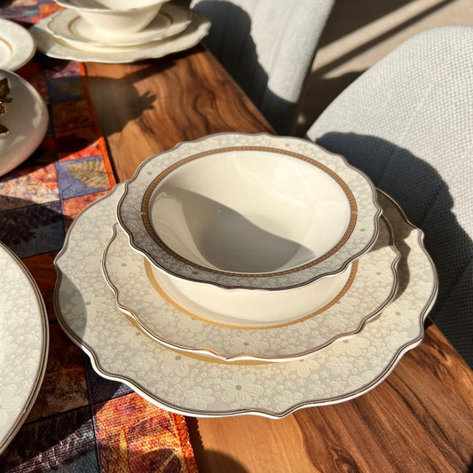 20PCS Porcelain Wavy Gold Dining Tableware Set