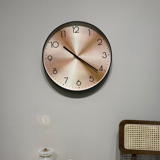Elegant Modern Wall Clock
