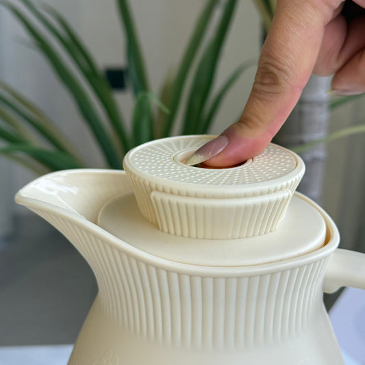 Elegant Off-White Coffee & Tea Thermos