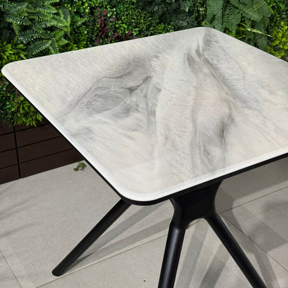 مێزی نانخواردنی چوارگۆشەی ماربێلا