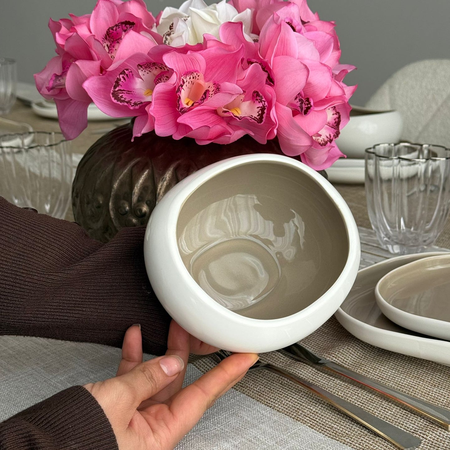 Modern Luxury Two-Tone Ceramic Dinnerware Set