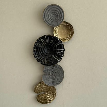 ديكور جداري معدني