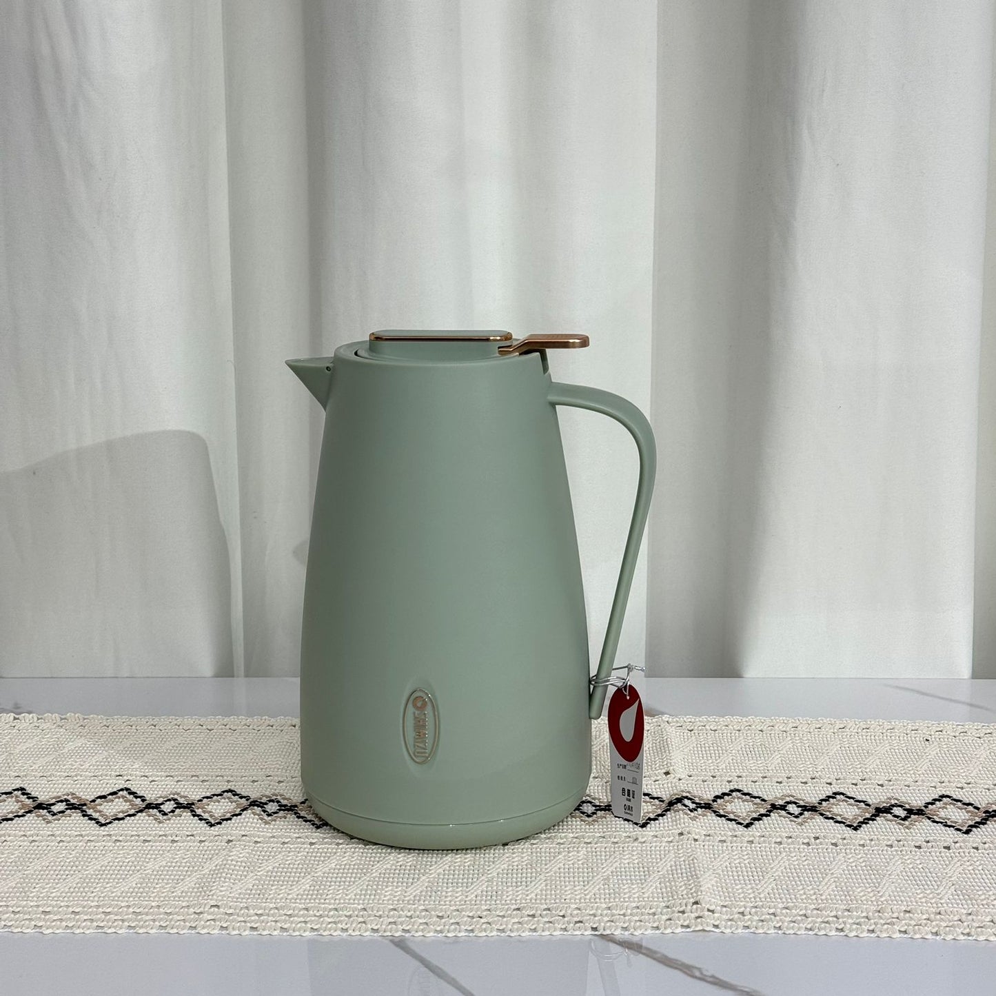 تەرموزەکانی چا و قاوە - بەهێز و جوان 