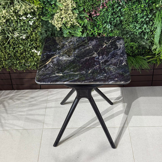 مێزی نانخواردنی چوارگۆشەی ماربێلا