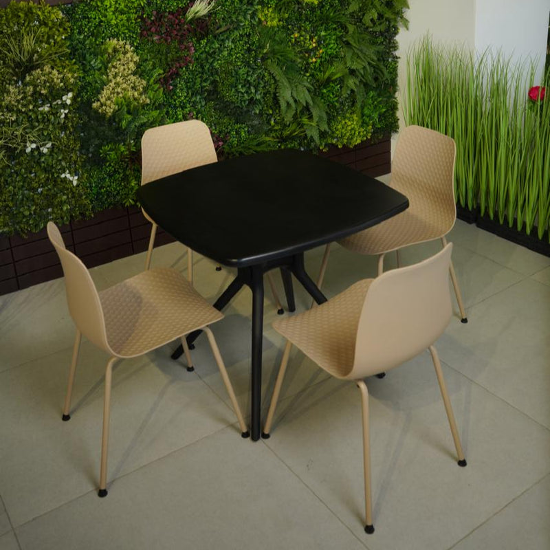 Modern Chair & Durable Square Table Outdoor Furniture Set