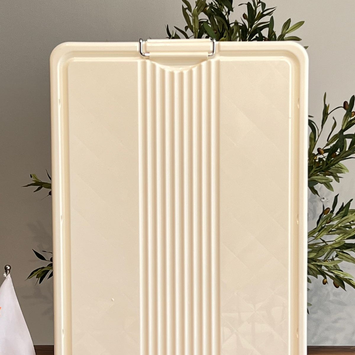 8 سندوقی هەڵگرتنی فرە مەبەستی تاشراو