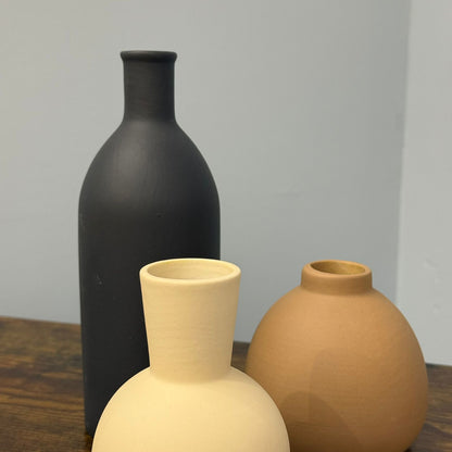 Elegant Vintage Vases - Set Of 3