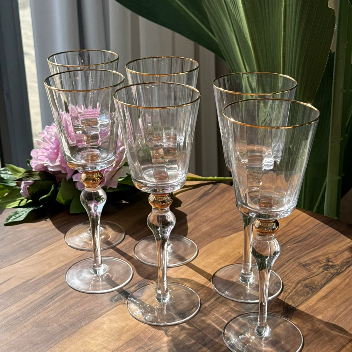 Elegant Gold-Rimmed Crystal Goblet Glass Set - 6 Pieces