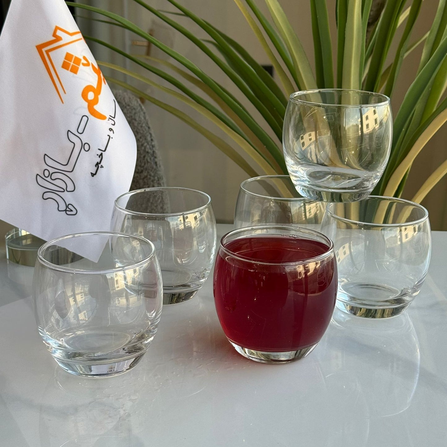 سێتی شووشەی مۆدێرن و کلاسیک