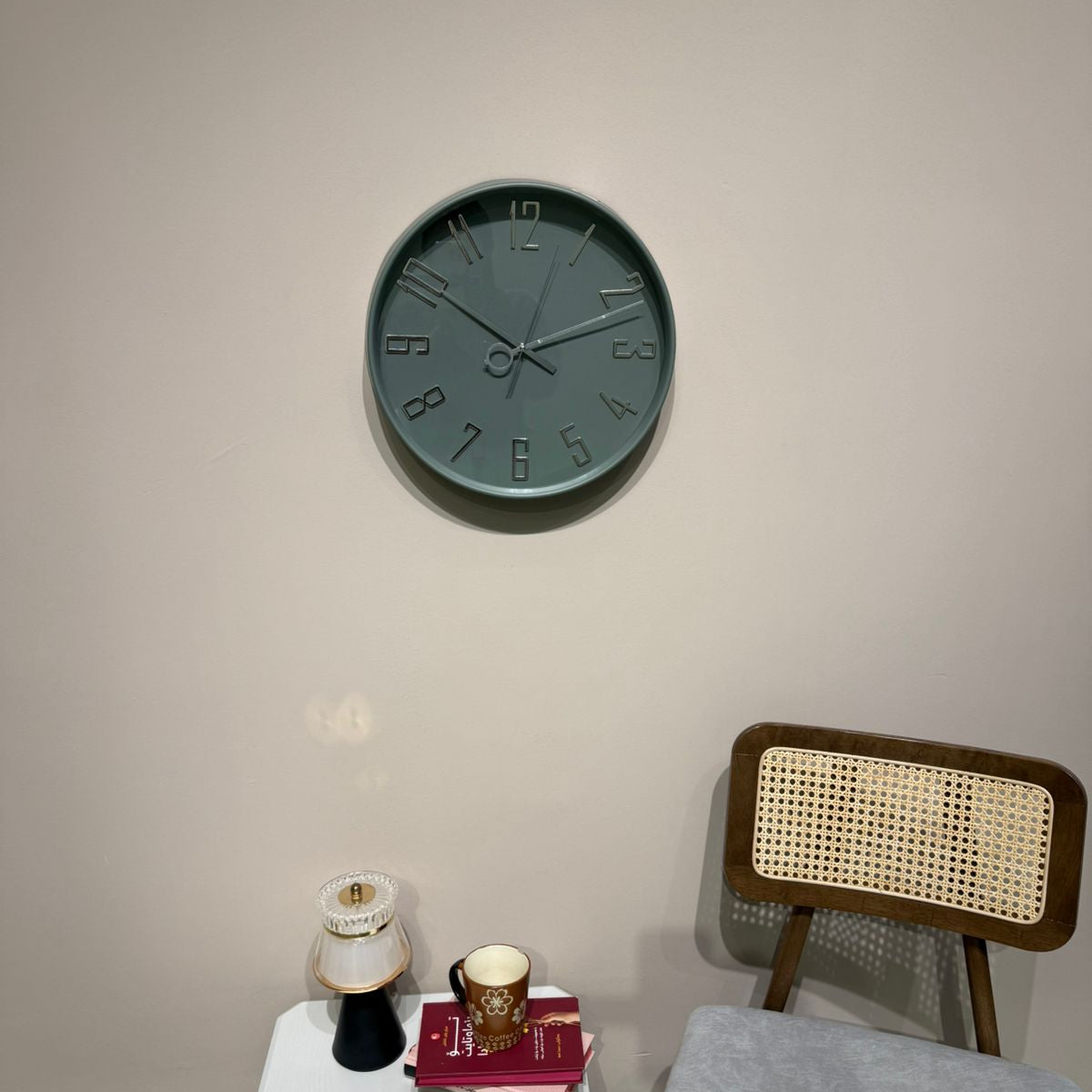 Modern Minimalist Wall Clock