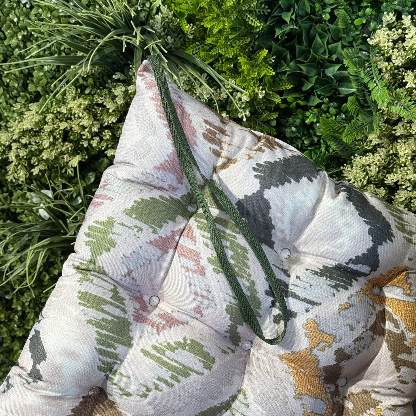 Modern Tufted Chair Seat Cushions