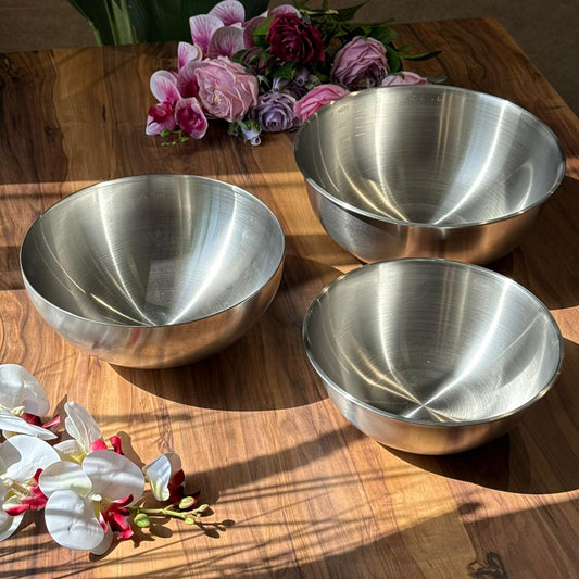 Luxury Multi-Purpose Silver Stainless Steel Mixing & Serving Bowls - With Measuring Marks