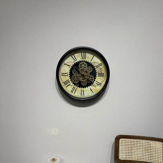 Vintage Dual-Style Clock – Roman and Standard Numerals