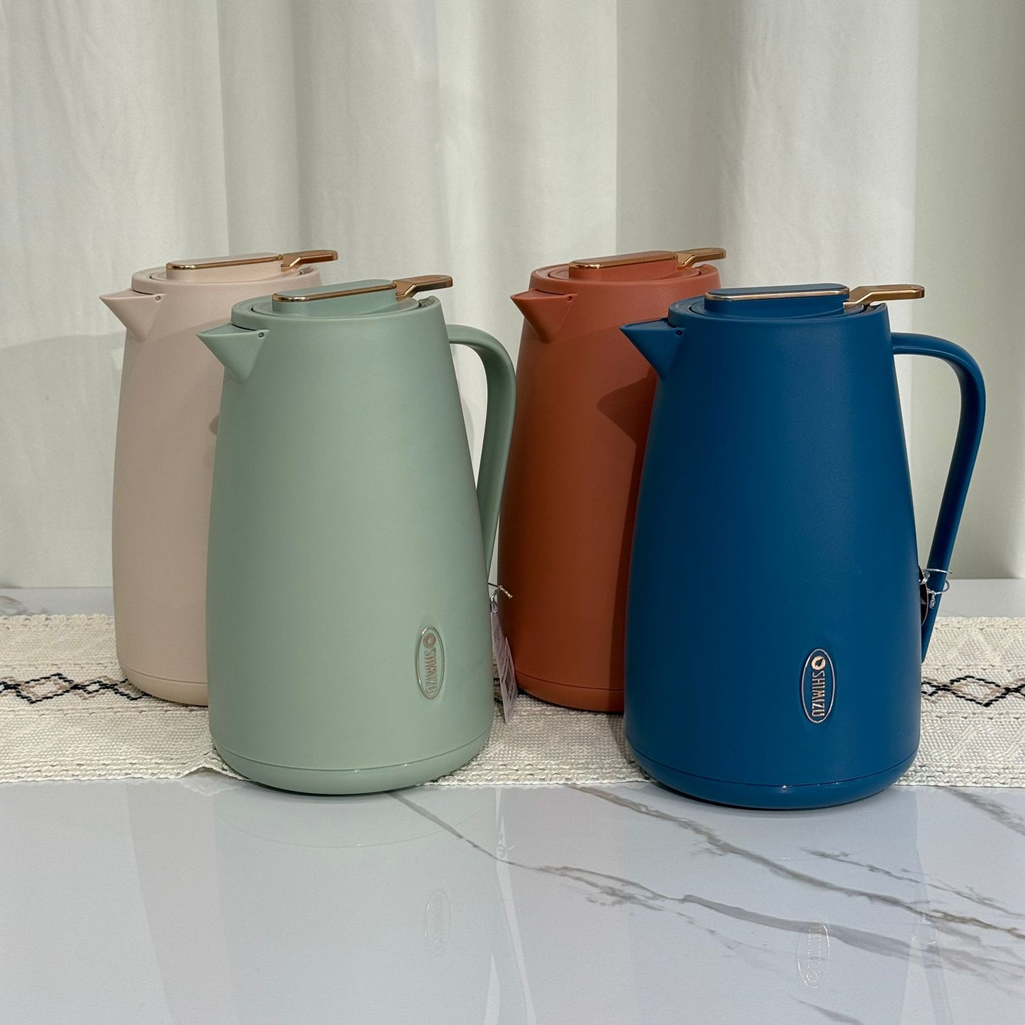 تەرموزەکانی چا و قاوە - بەهێز و جوان 