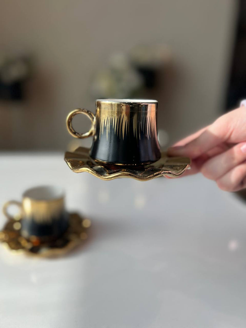 طقم فناجين قهوة سيراميك ذو حافة ذهبية مكون من 6 أكواب