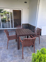 Hely Plastic Table & Zara Chair Outdoor Furniture Set