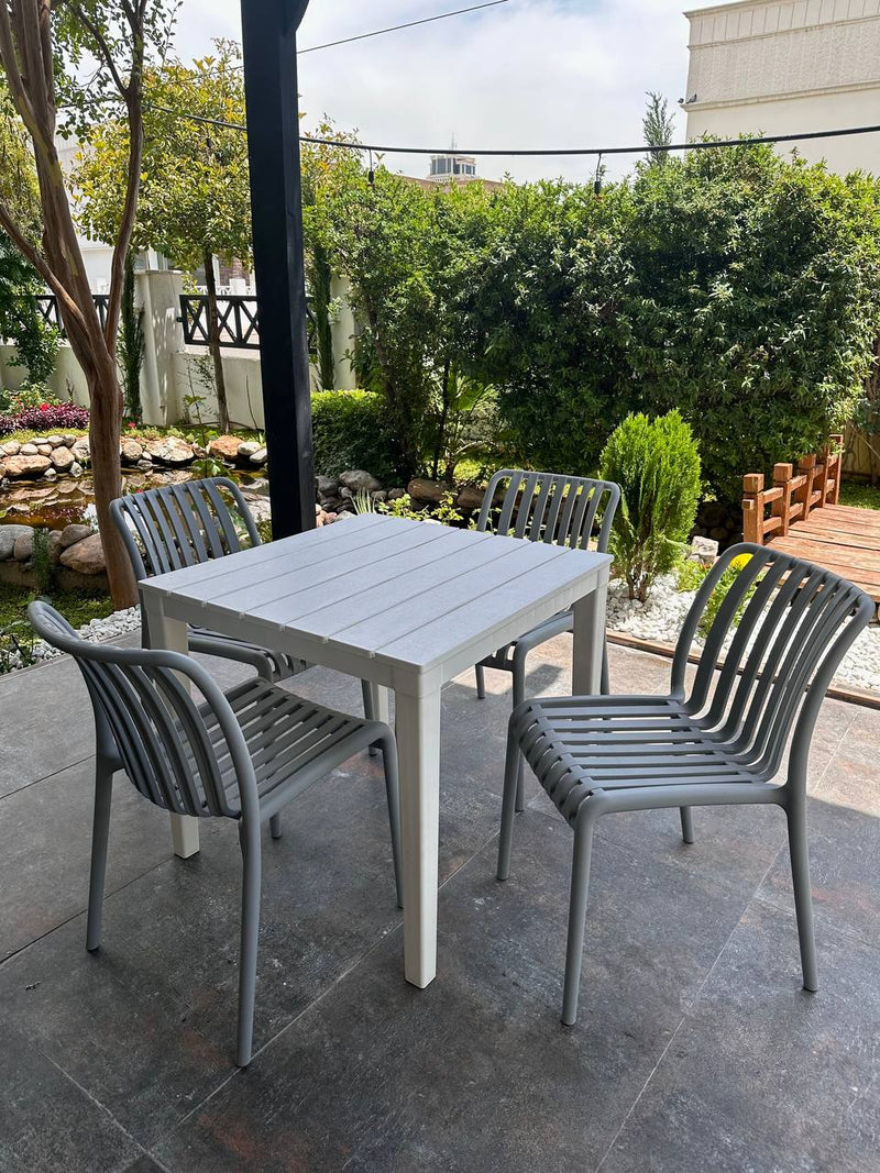 Hely Plastic Table & Zara Chair Outdoor Furniture Set