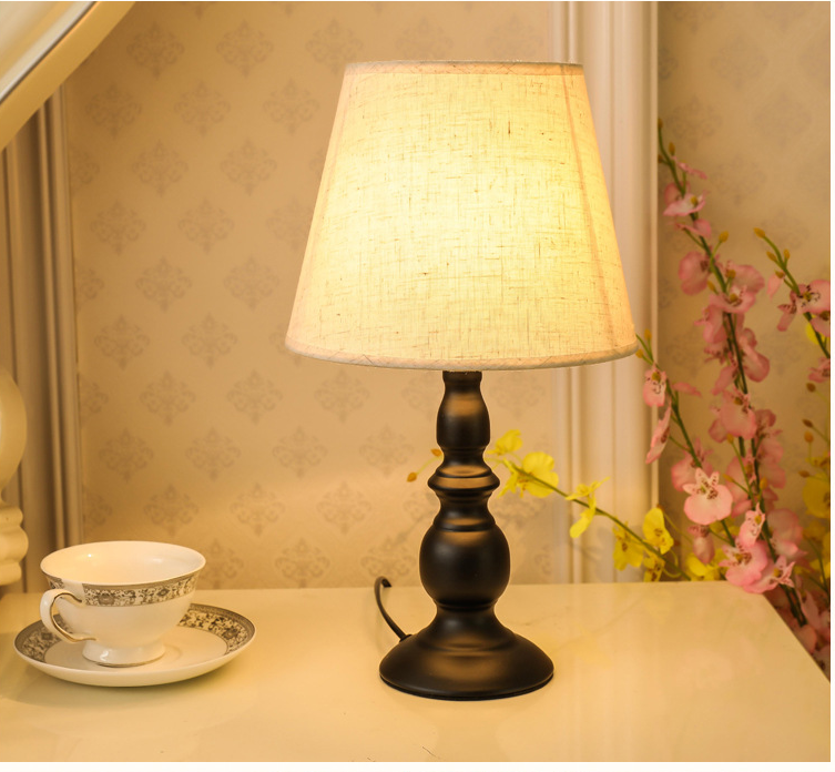 Modern Small Classic Table Lamp