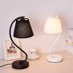 Wavy Classic Design Table Lamp